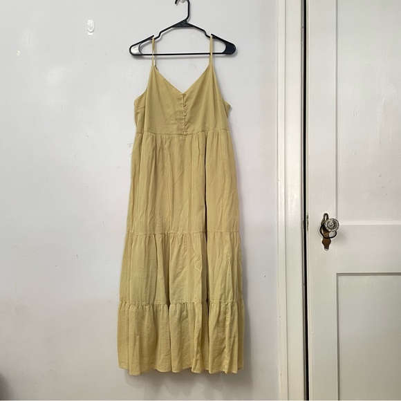 Uniqlo Light Yellow Maxi Dress Tiered XL - Picture 1 of 3